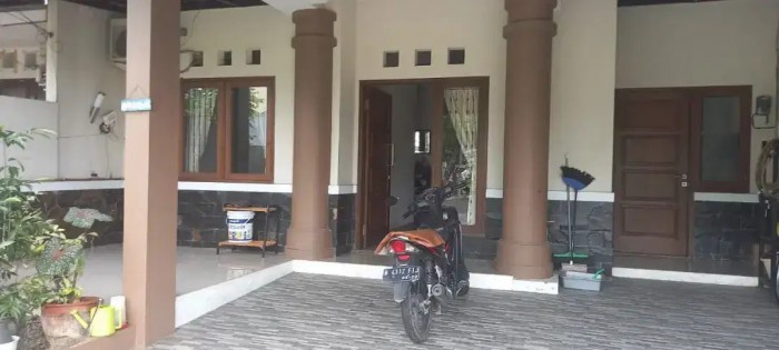 Rumah Dijual di Cluster Parthenon Deltamas Cikarang